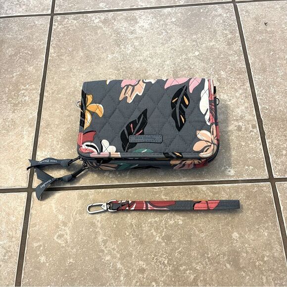 Vera Bradley Cotton RFID All in One Crossbody Bag Costal Paradise Wristlet - Picture 1 of 12
